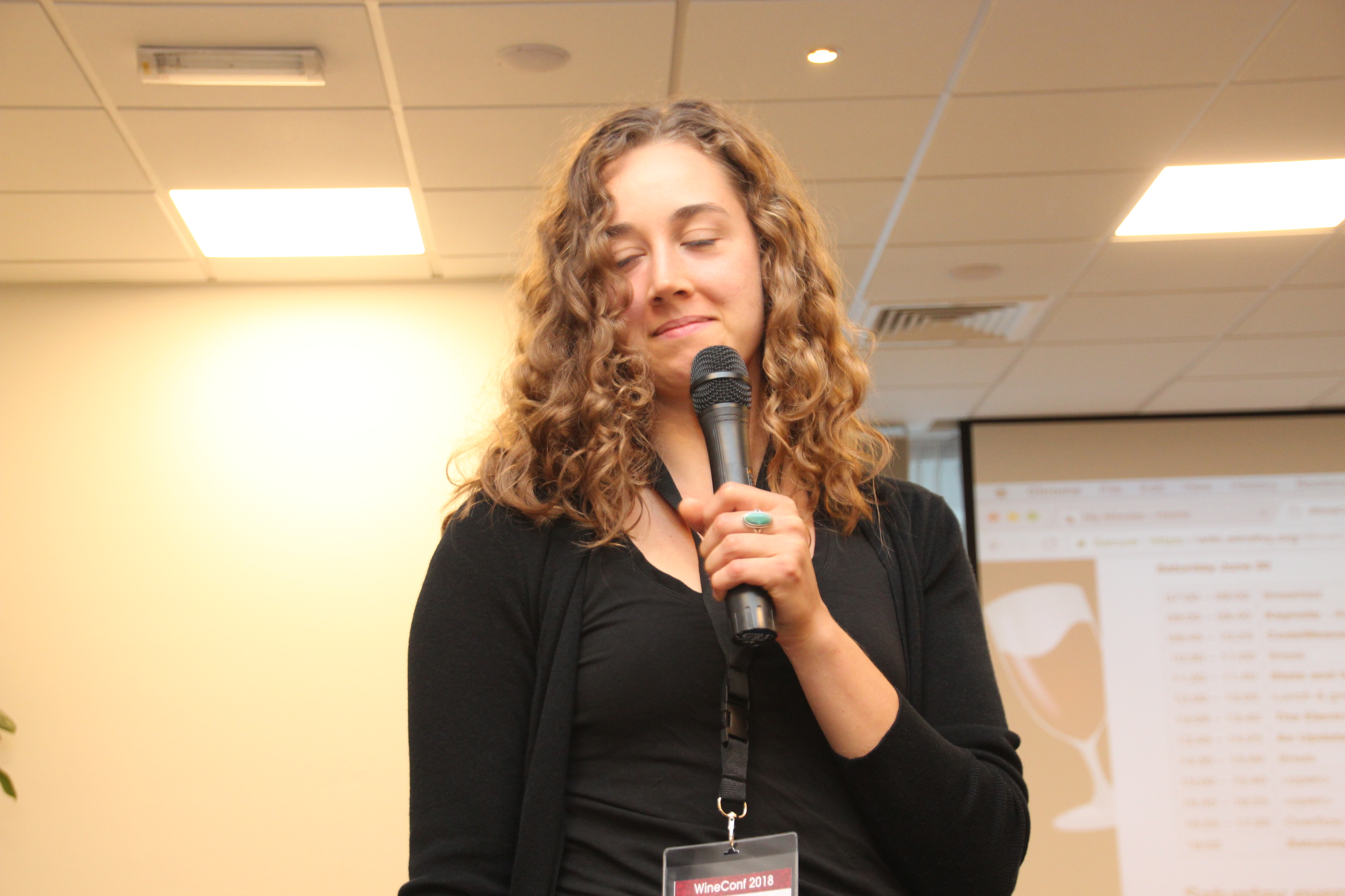 img_1451.jpg - 5184x3456 - 42.0 mm (66.1 mm), 1/60 s, F4.5, 1000 ISO, flash - Canon EOS 600D